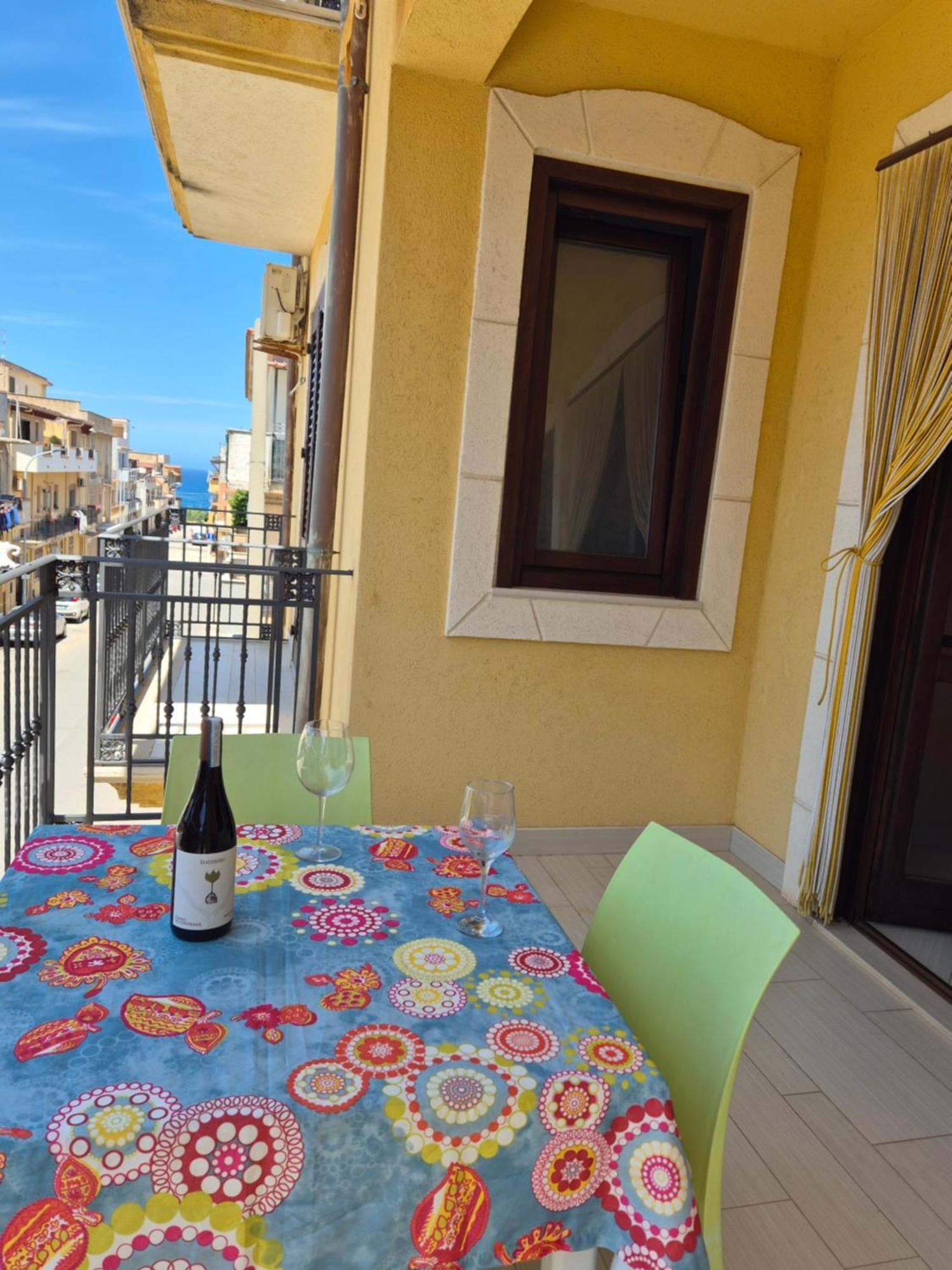 Appartamenti Sicilia Bedda ตรัปเปโต ภายนอก รูปภาพ